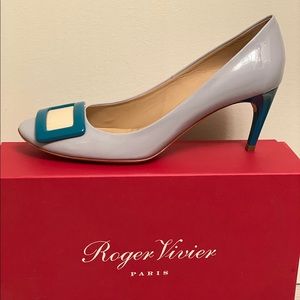 Roger Vivier Belle de Nuit Pumps